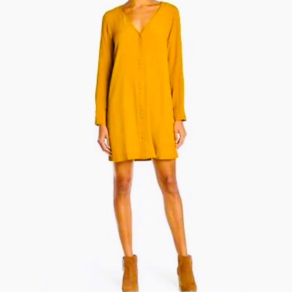 Madewell Women’s  Mustard  Yellow Nobel Long Sleeves Shift Dress. M. SKU 069